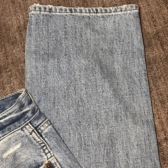 PISTOLA Women’s Straight Leg Loose Fit  Medium Wash Jeans - Size 25