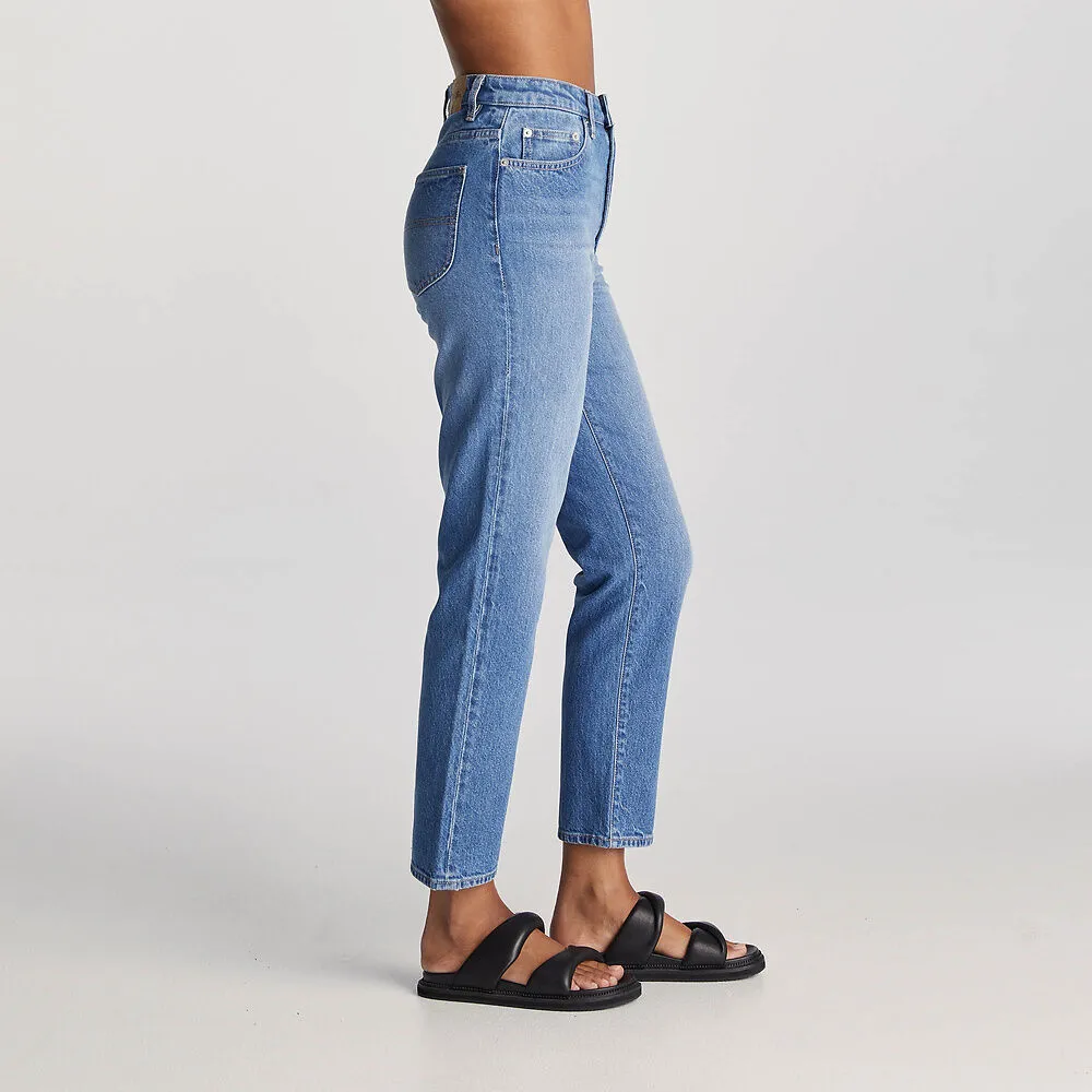 RIDERS HI SLIM STRAIGHT CROP BLUE CHATEAU