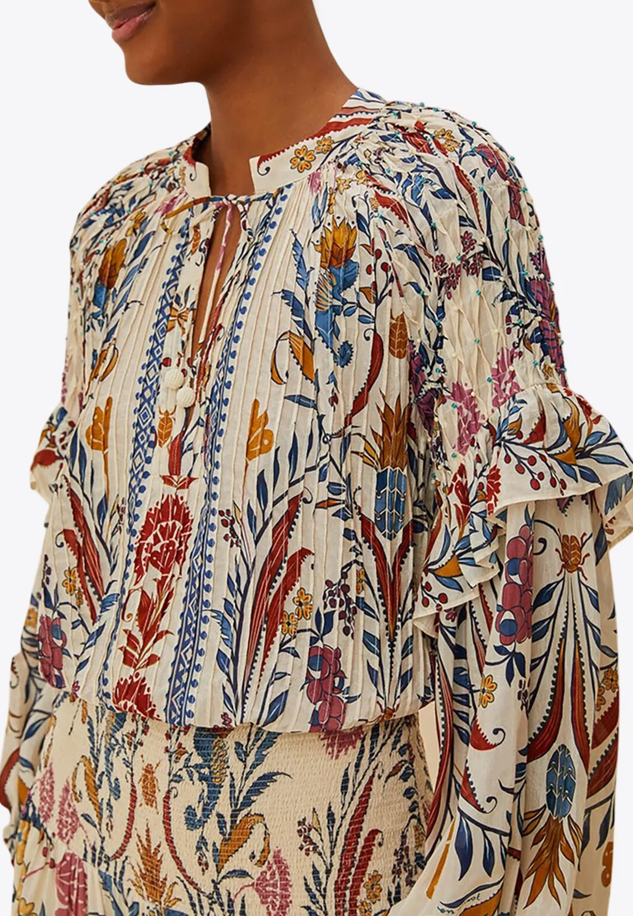 Romantic Lightness Floral V-neck Blouse