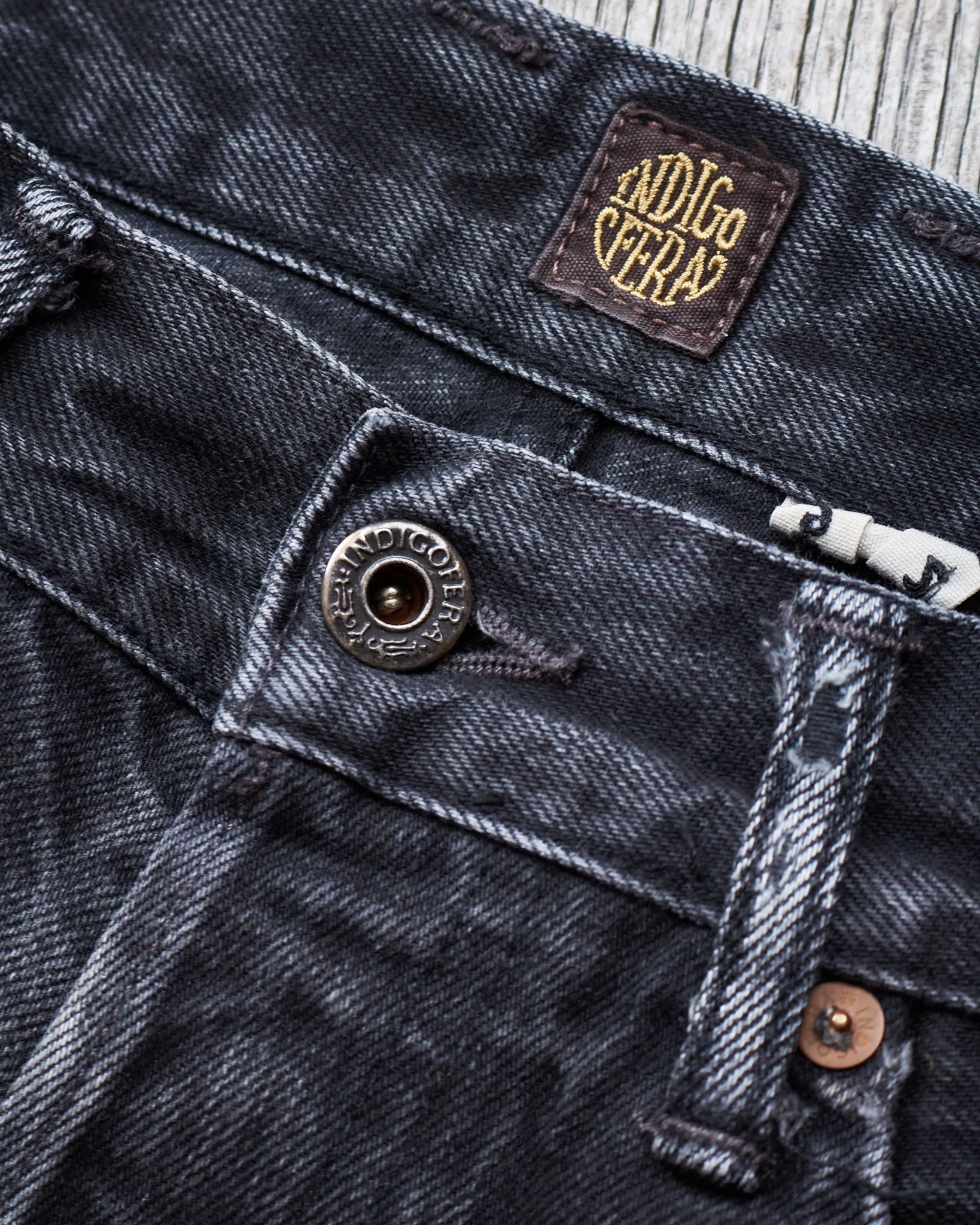 Second hand Indigofera Hawk Jeans Gunpowder Black W29