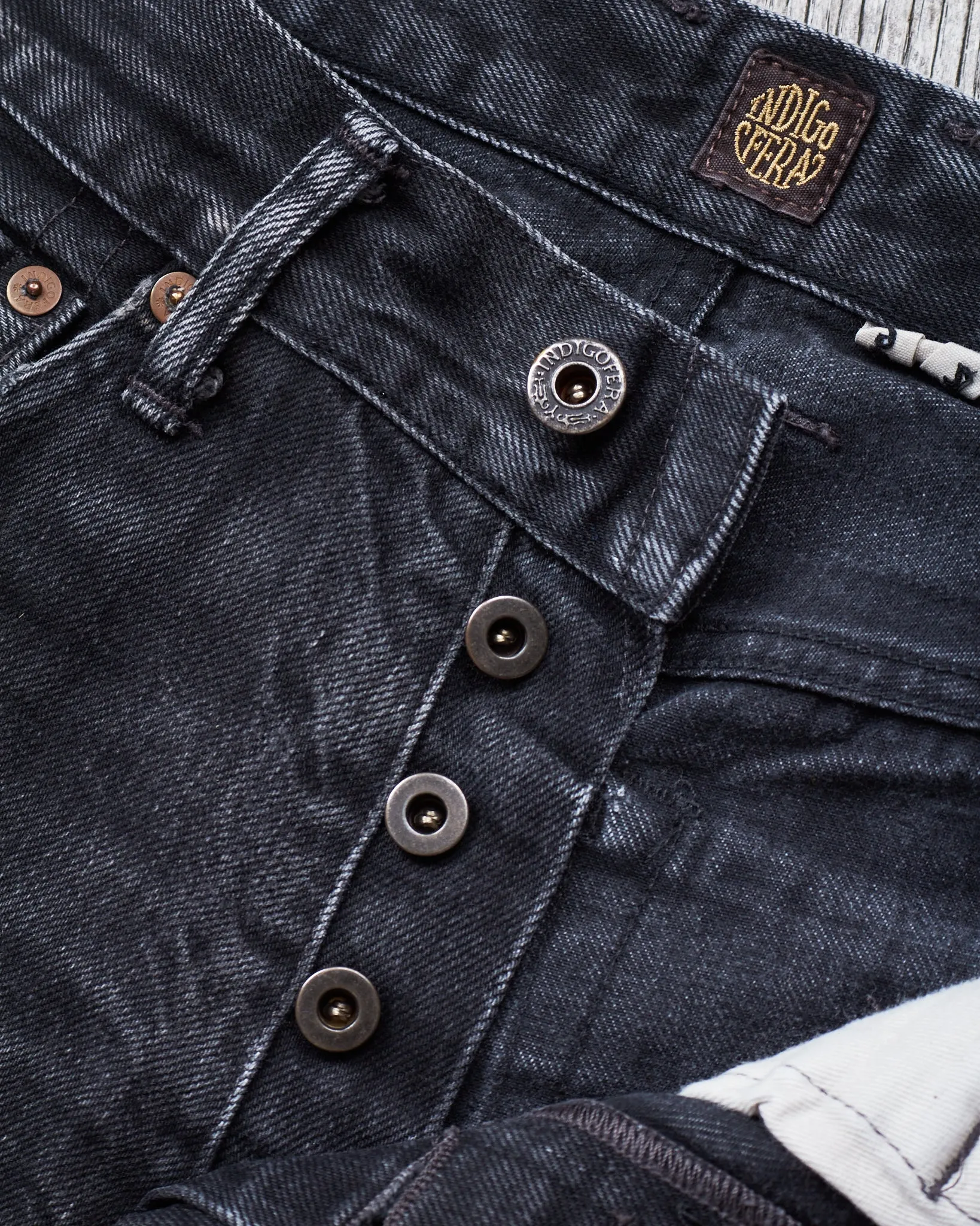 Second hand Indigofera Hawk Jeans Gunpowder Black W29