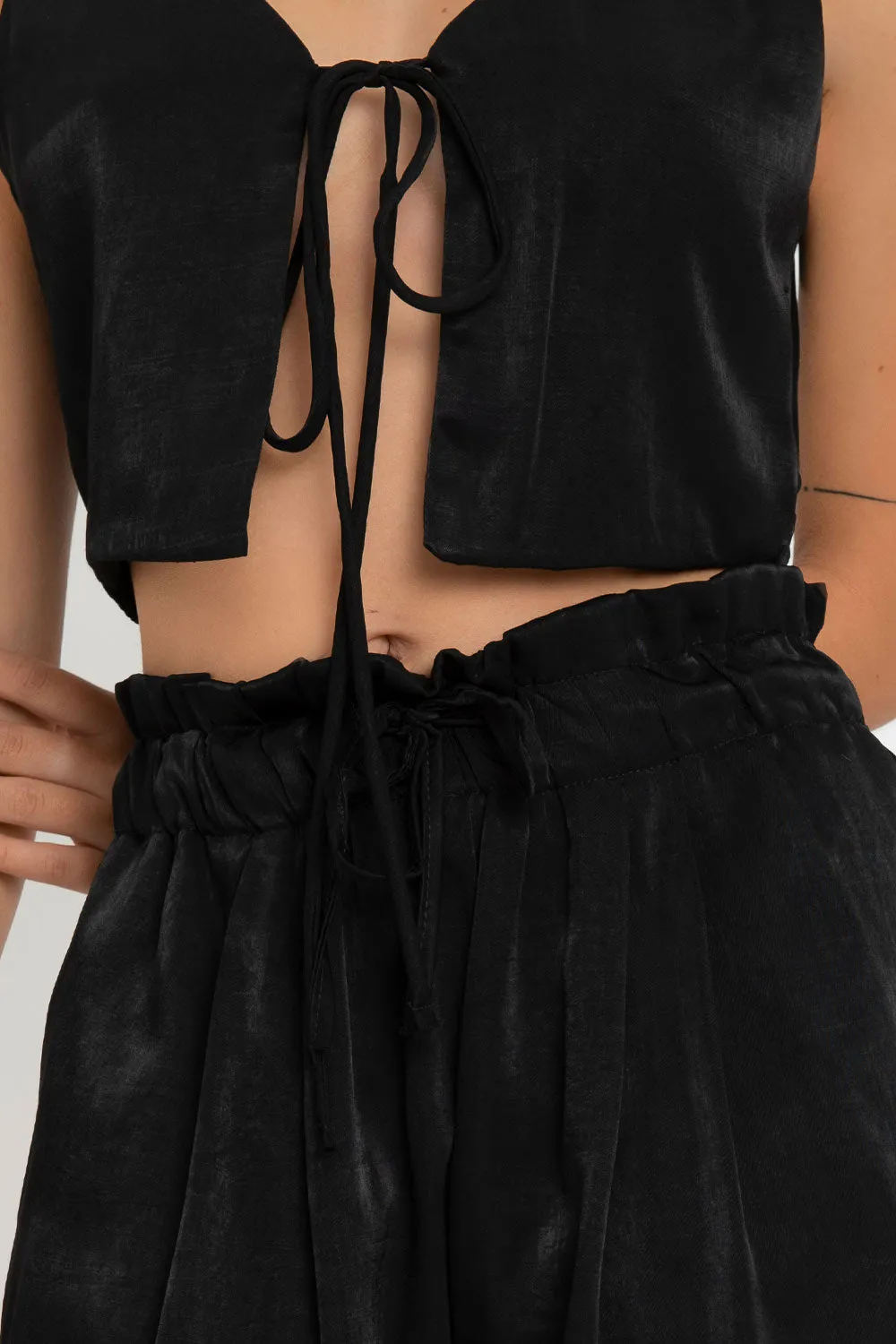Short de fit fluido cintura paperbag