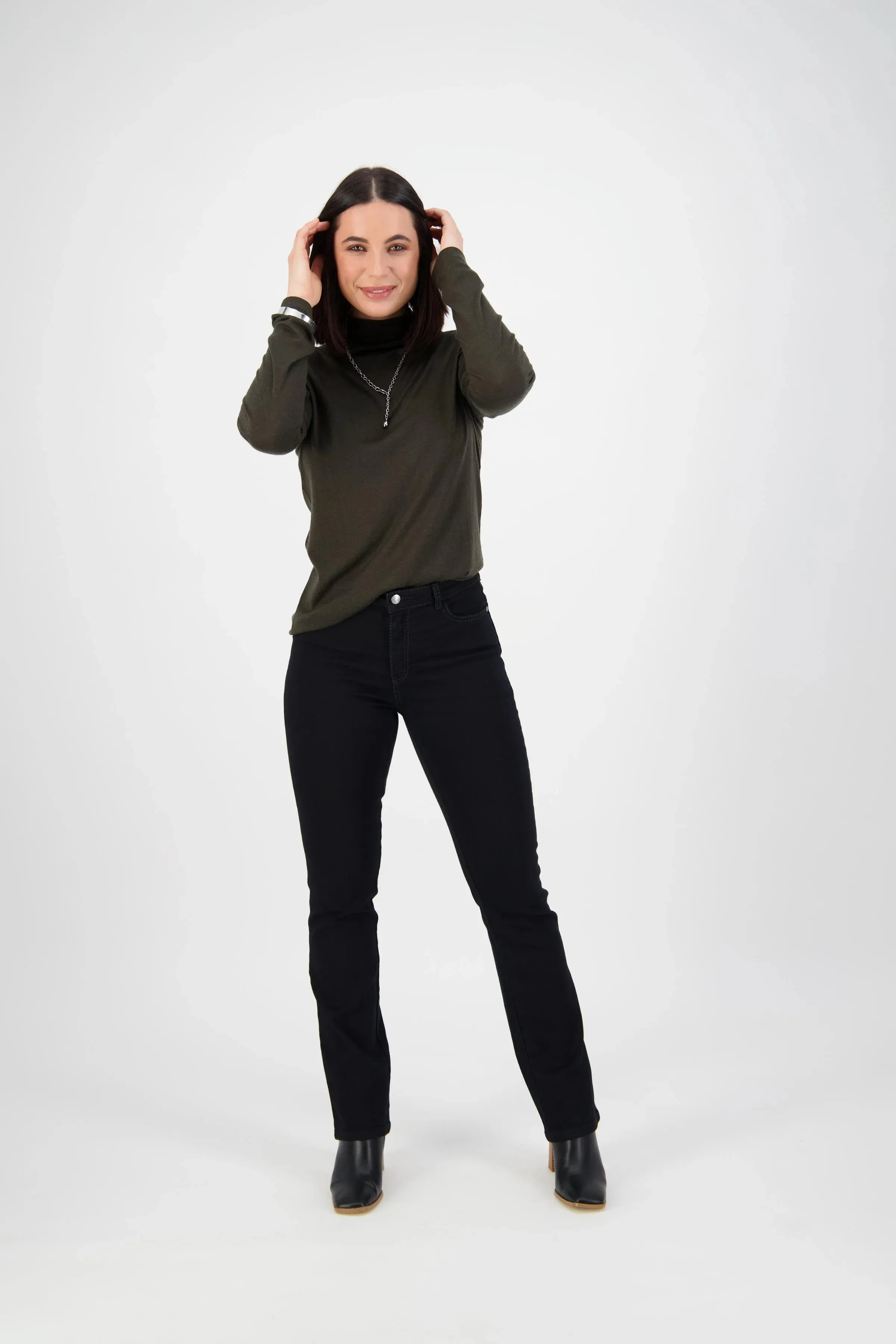 Straight Leg Full Length Jean - 5937 - Black Denim