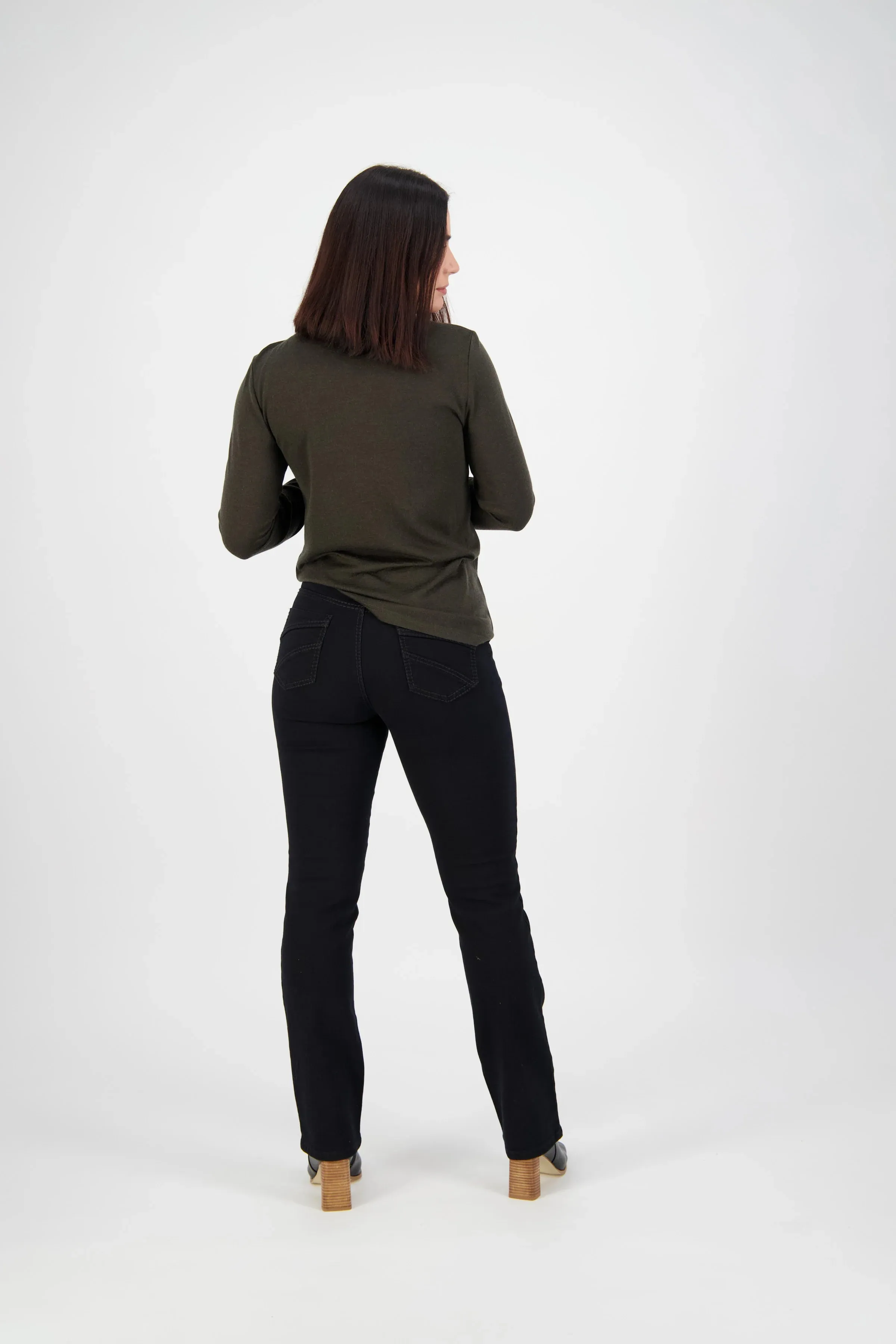 Straight Leg Full Length Jean - 5937 - Black Denim