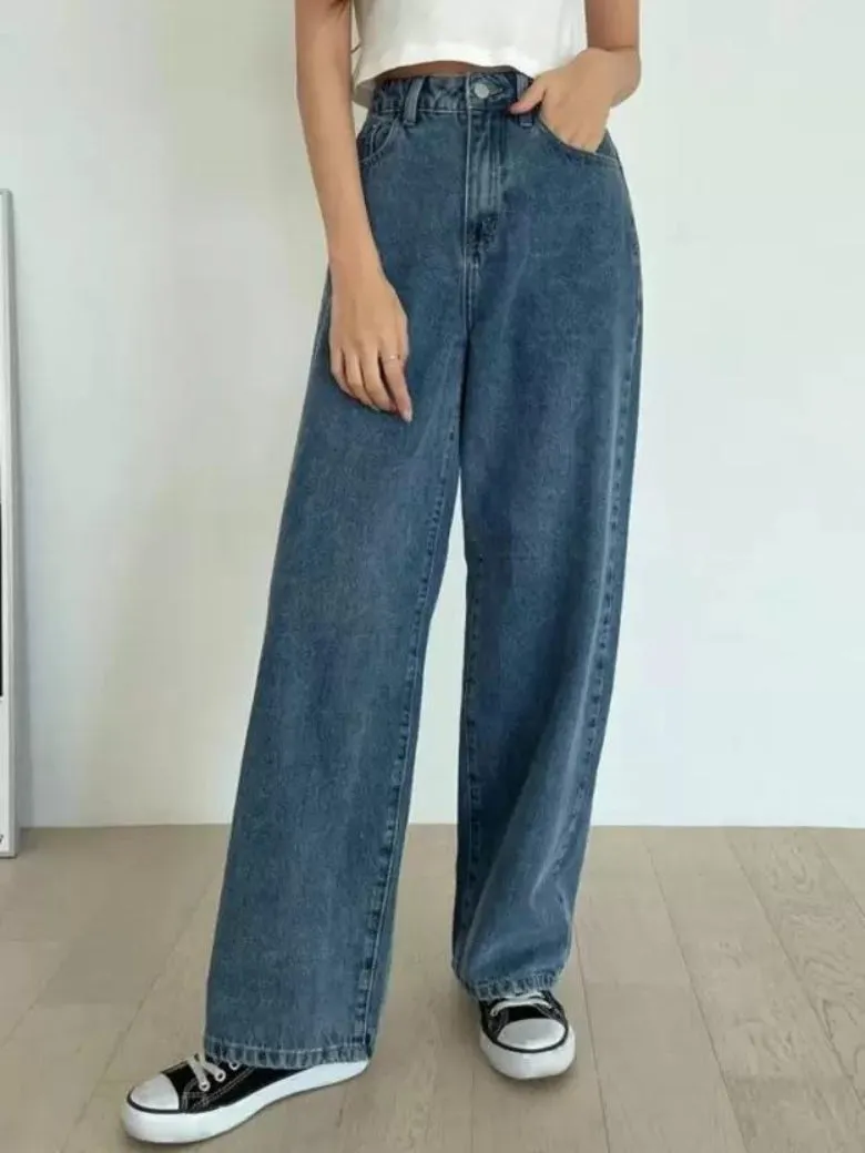Stretchable Skyline Straight Leg Denim