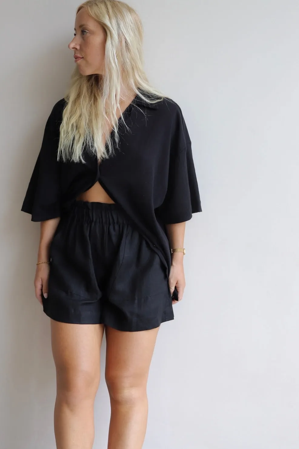 The Laundered Linen Paperbag Shorts - Black