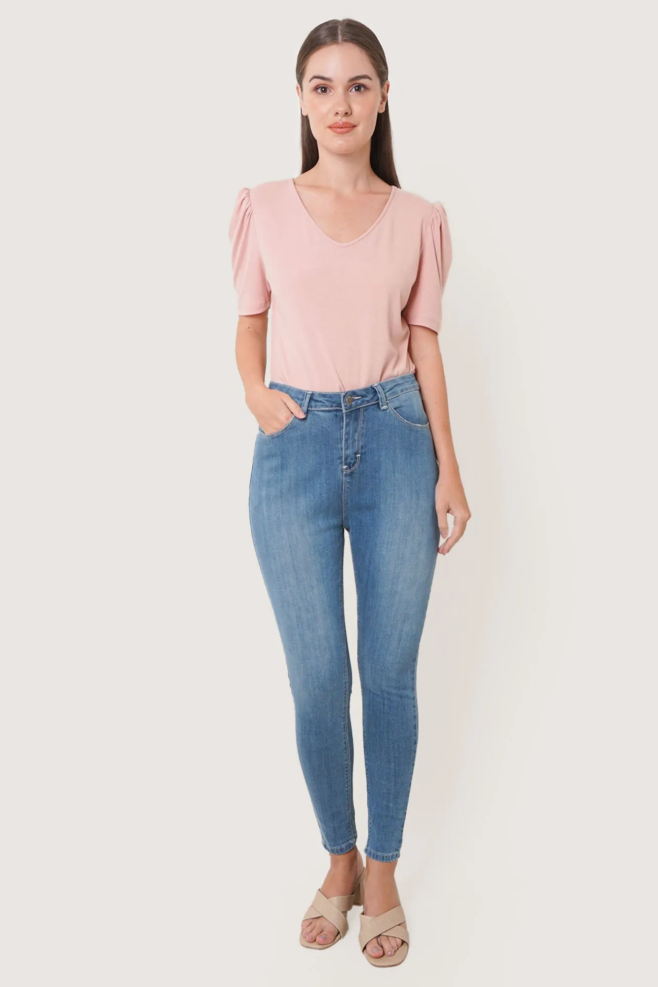 V-Neck Puff Sleeve Tee