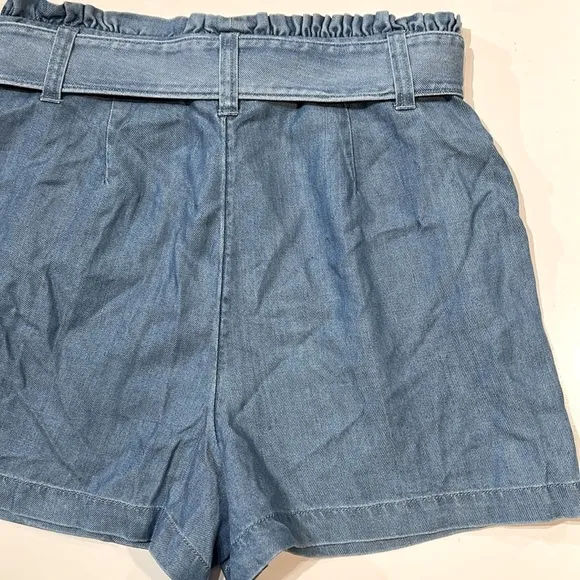 Vineyard Vines Chambray Belted Shorts