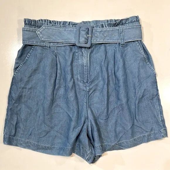 Vineyard Vines Chambray Belted Shorts