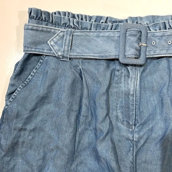 Vineyard Vines Chambray Belted Shorts