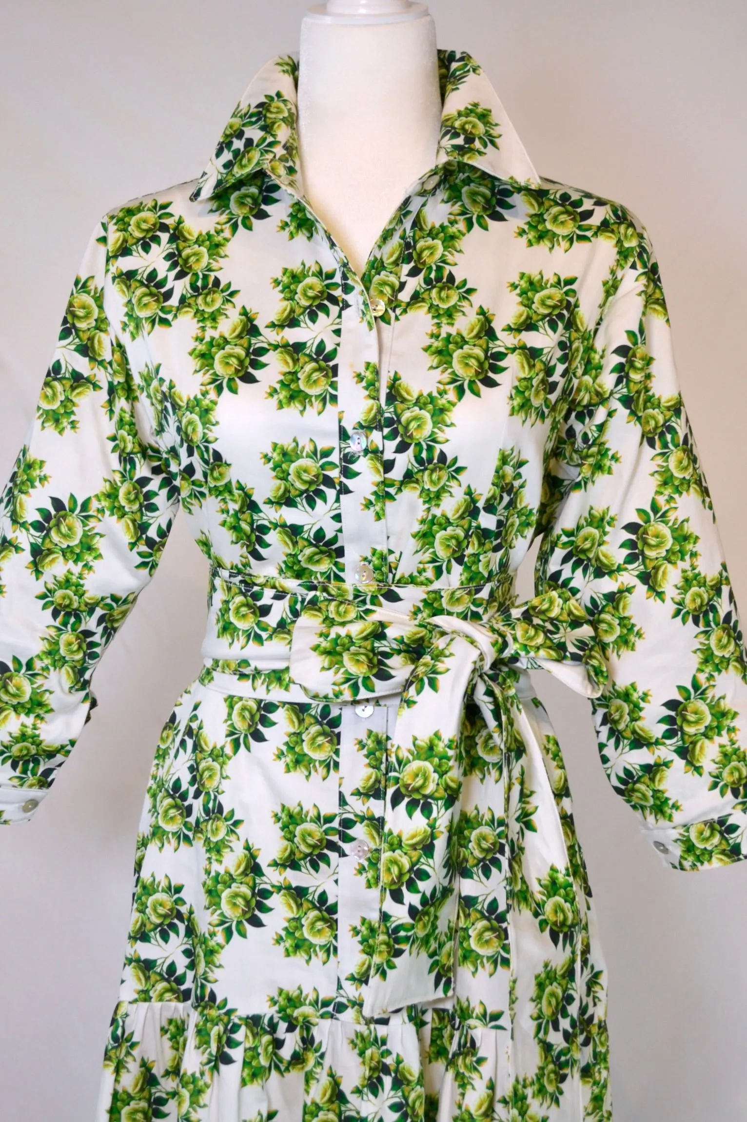 Waverly Tiered in Green and White Camellia