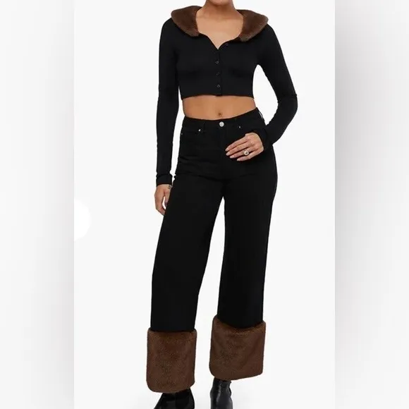 WeWoreWhat Womens Black Straight Leg Jeans with Faux Fur Cuffs Size 25