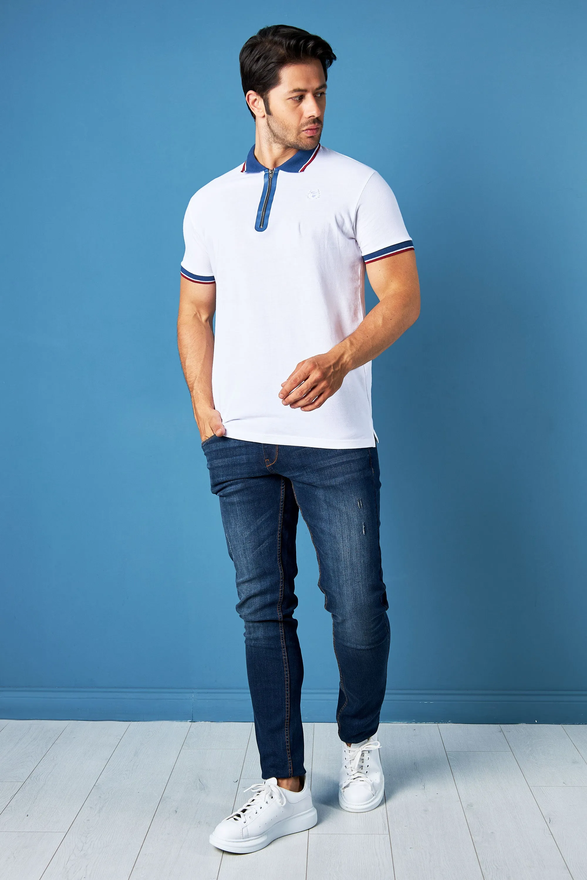 White T Shirt Collar HS
