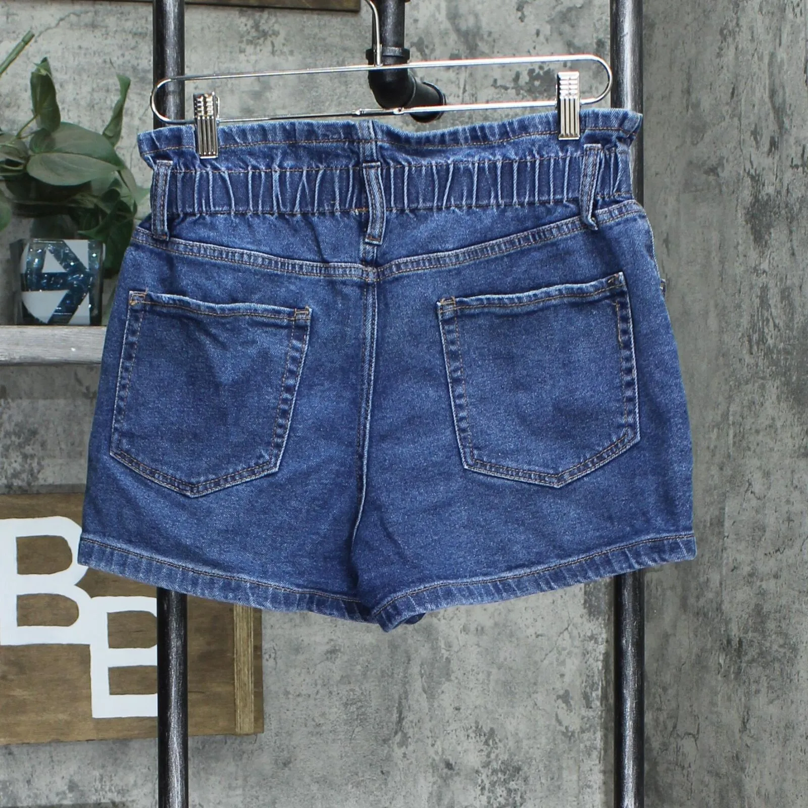 Wild Fable Women's High-Rise Button-Front Paperbag Waist Jean Shorts W4898HDMW