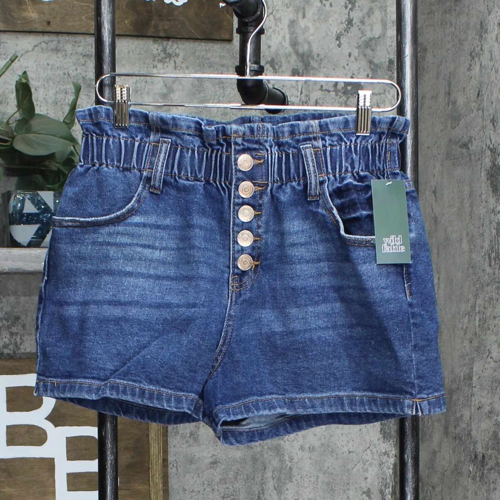 Wild Fable Women's High-Rise Button-Front Paperbag Waist Jean Shorts W4898HDMW
