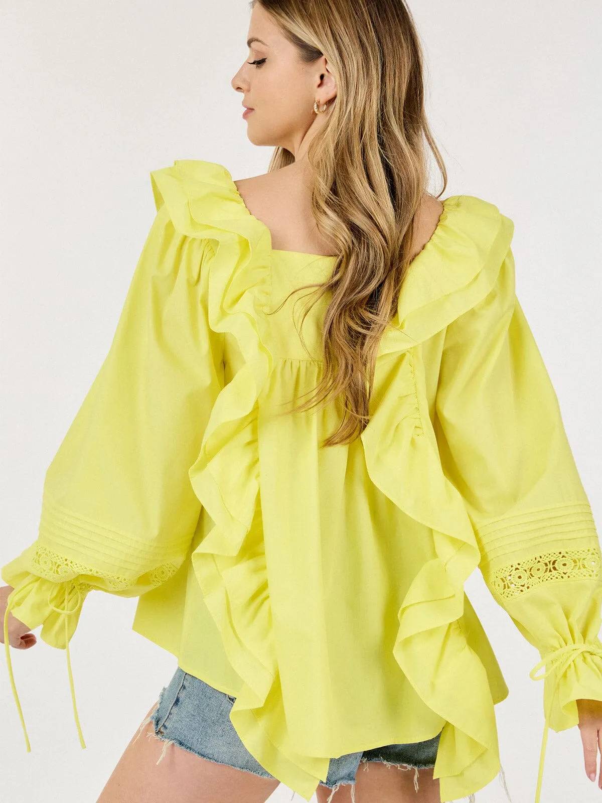 WOMEN'S LONG SLEEVE SQUARE NECK RUFFLE BLOUSE