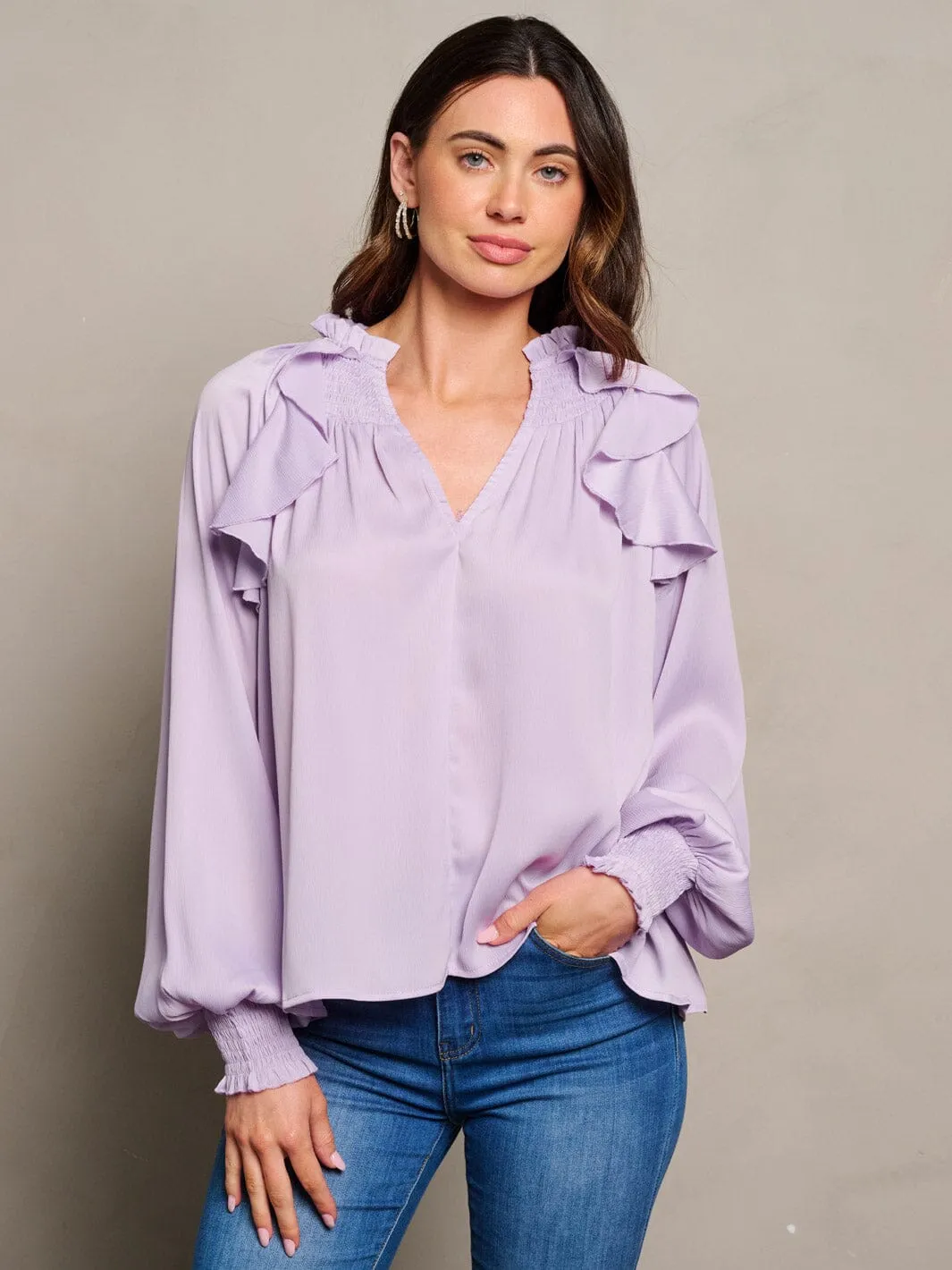 WOMEN'S LONG SLEEVE V-NECK RUFFLE BLOUSE TOP