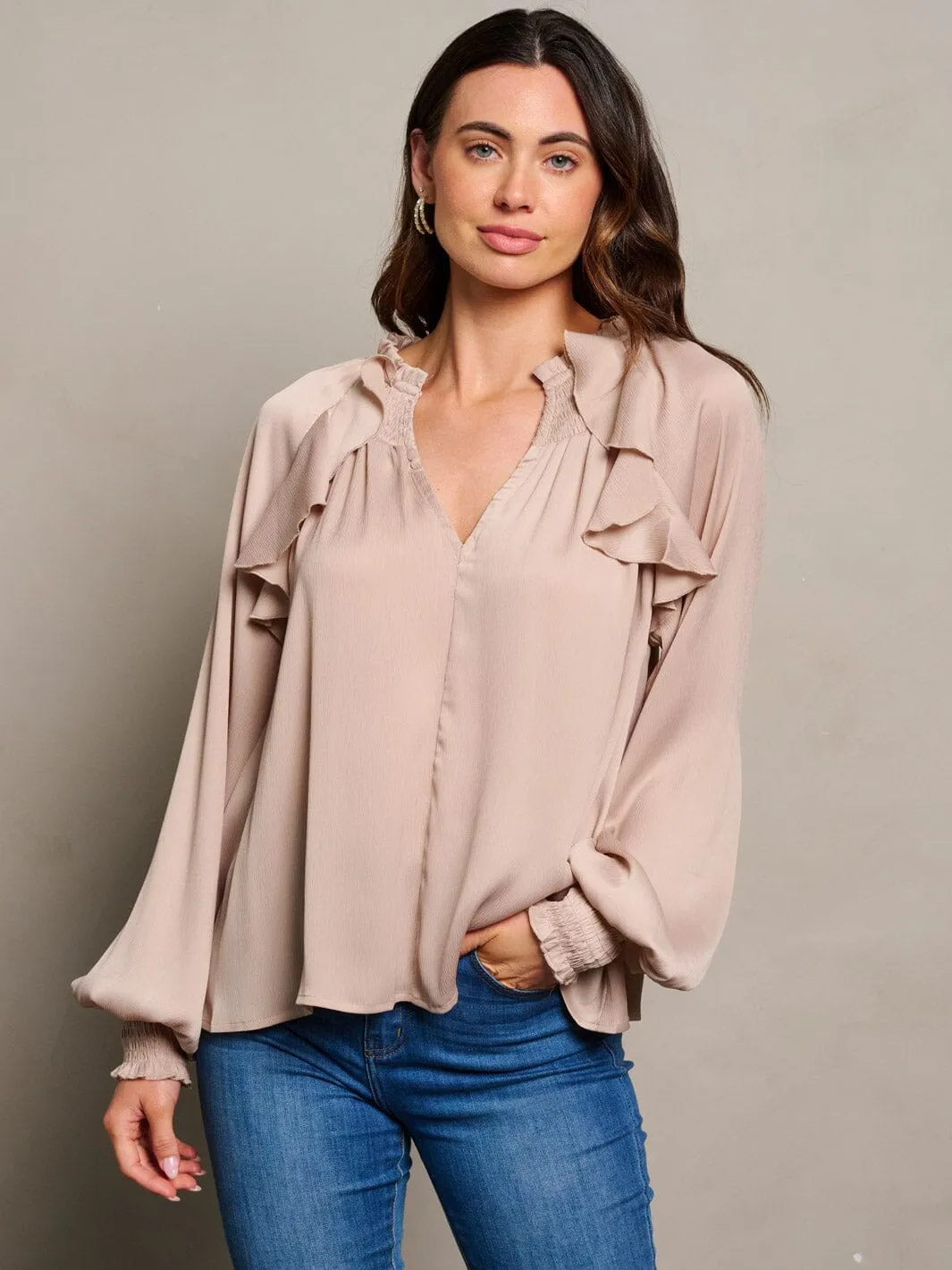 WOMEN'S LONG SLEEVE V-NECK RUFFLE BLOUSE TOP