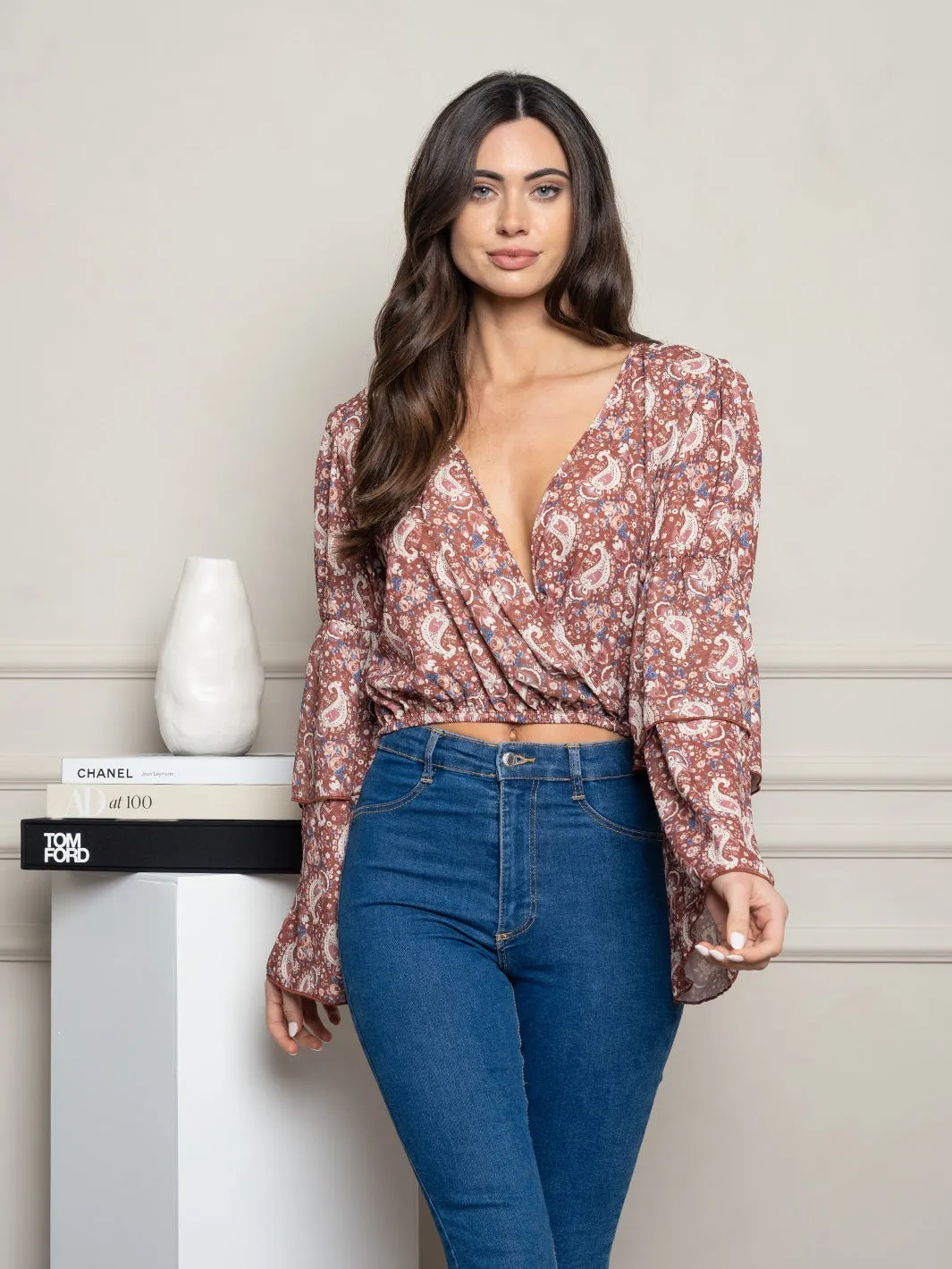 WOMEN'S PAISLY PRINT LONG SLEEVE SURPLICE TOP