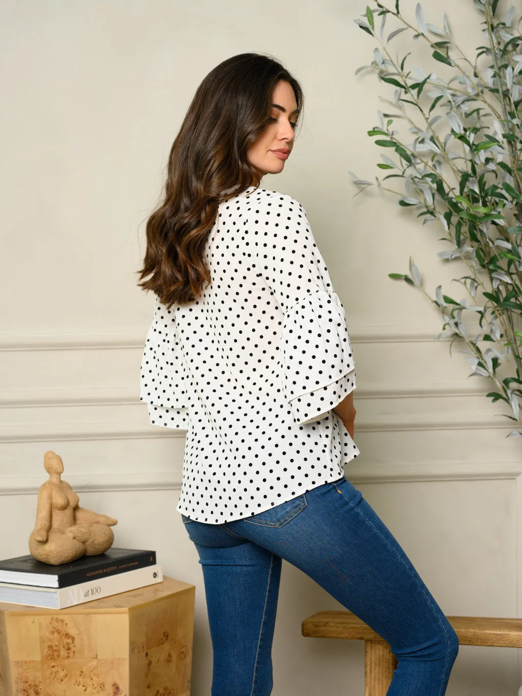 WOMEN'S RUFFLE POLKA DOT V-NECK TOP