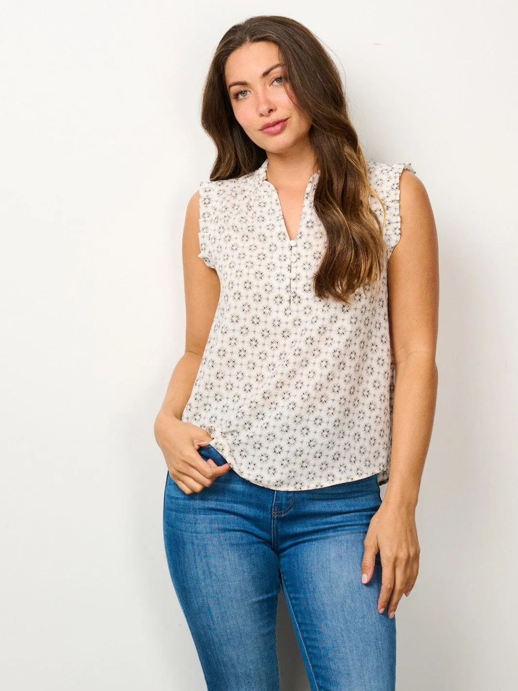 WOMEN'S RUFFLE SLEEVELESS V-NECK PRINTED TANK TOP