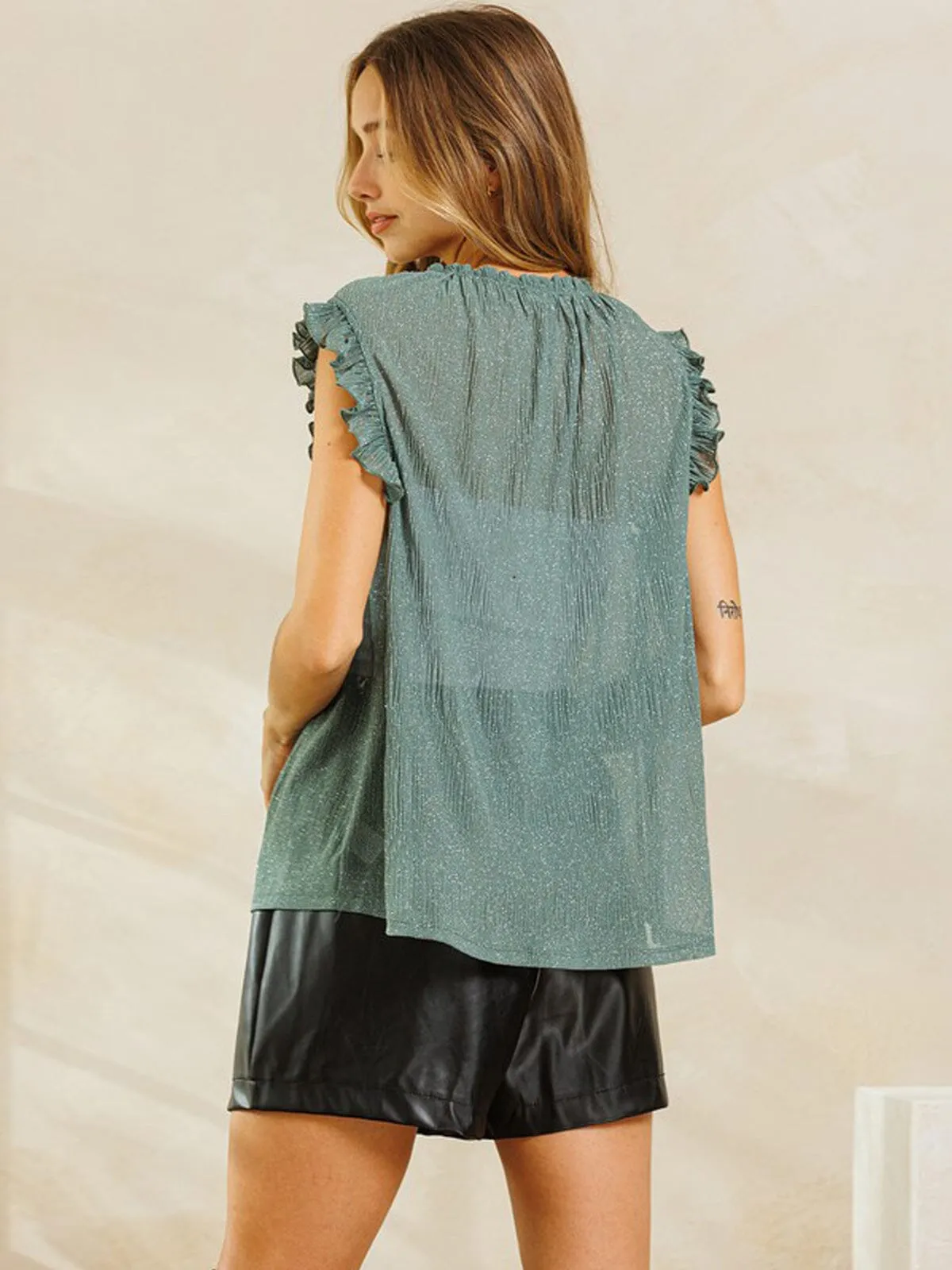 WOMEN'S SHORT RUFFLE SLEEVE SHIMMER TOP
