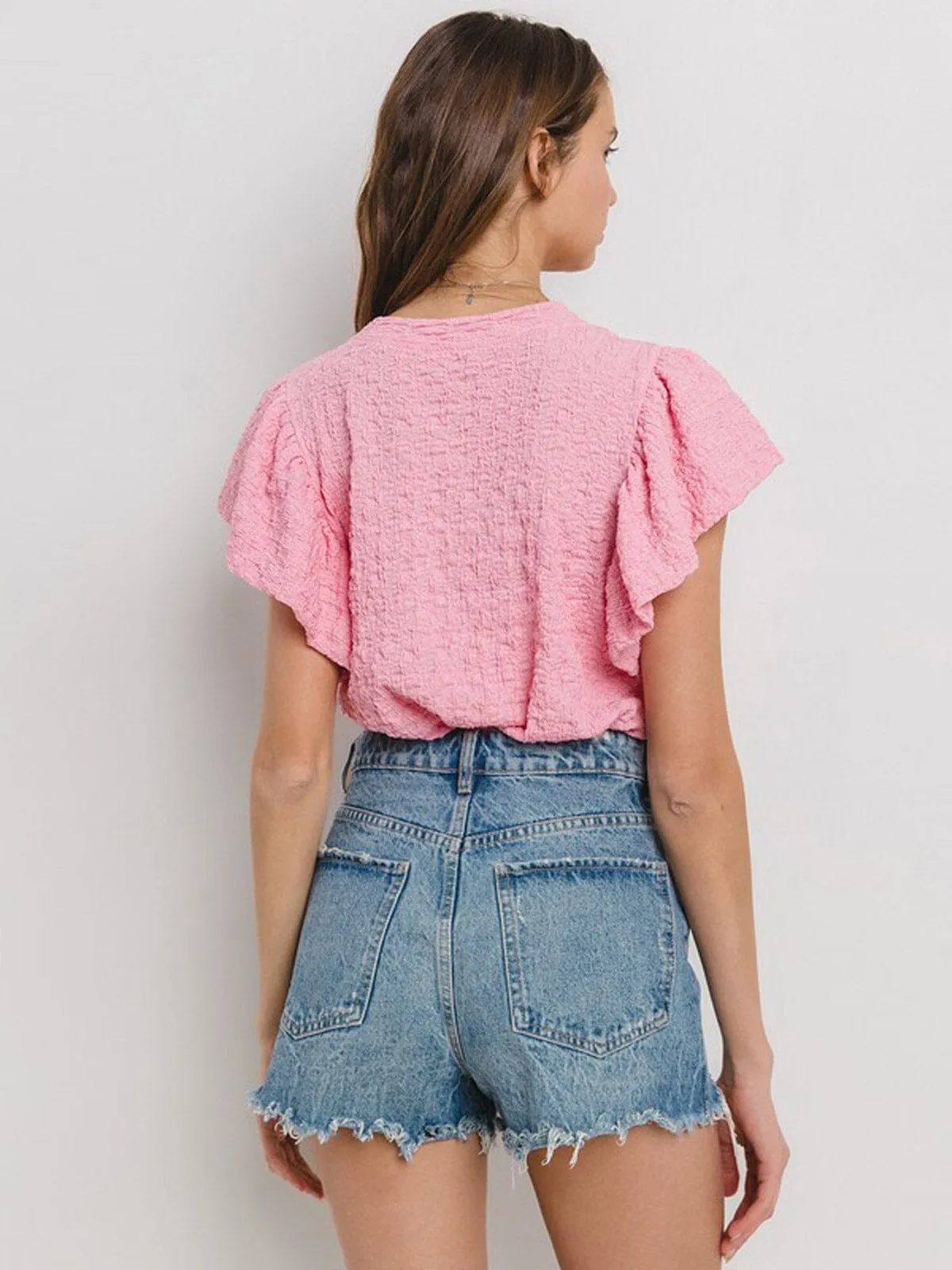 WOMEN'S SHORT RUFFLE SLEEVE WAFFLE DETAILED TUNIC BLOUSE