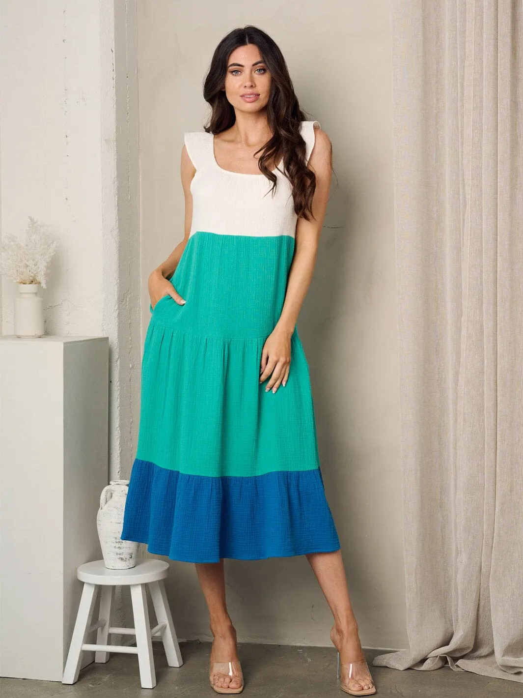 WOMEN'S SLEEVELESS COLORBLOCK TIERED MIDI DRESS