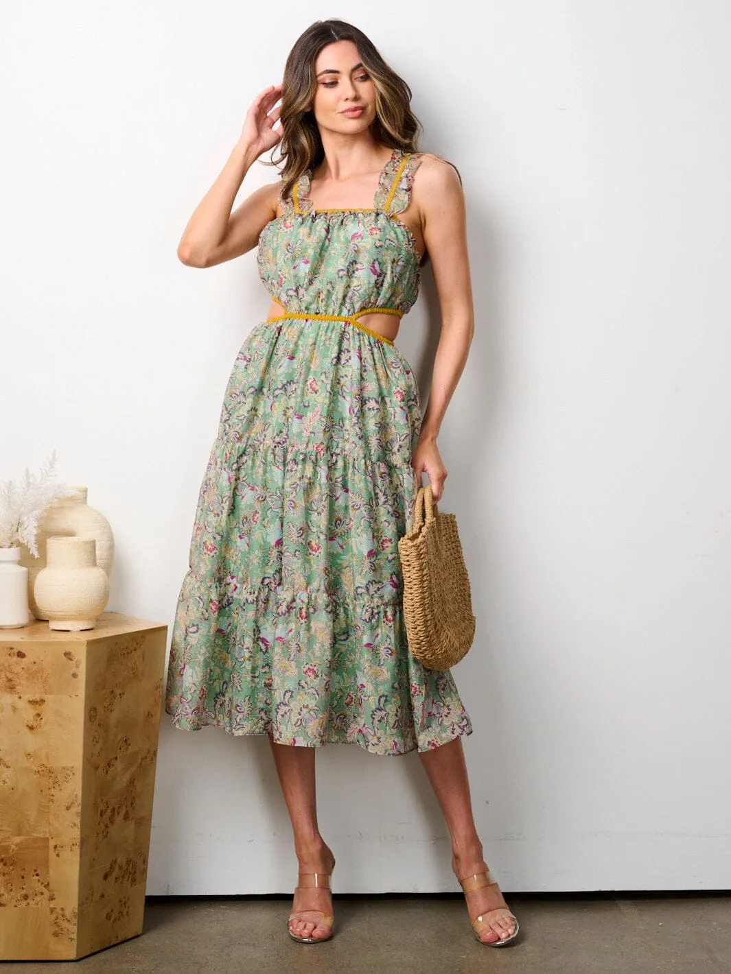 WOMEN'S SLEEVELESS ELASTIC WAIST CUT OUT TIERED FLORAL MIDI DRESS