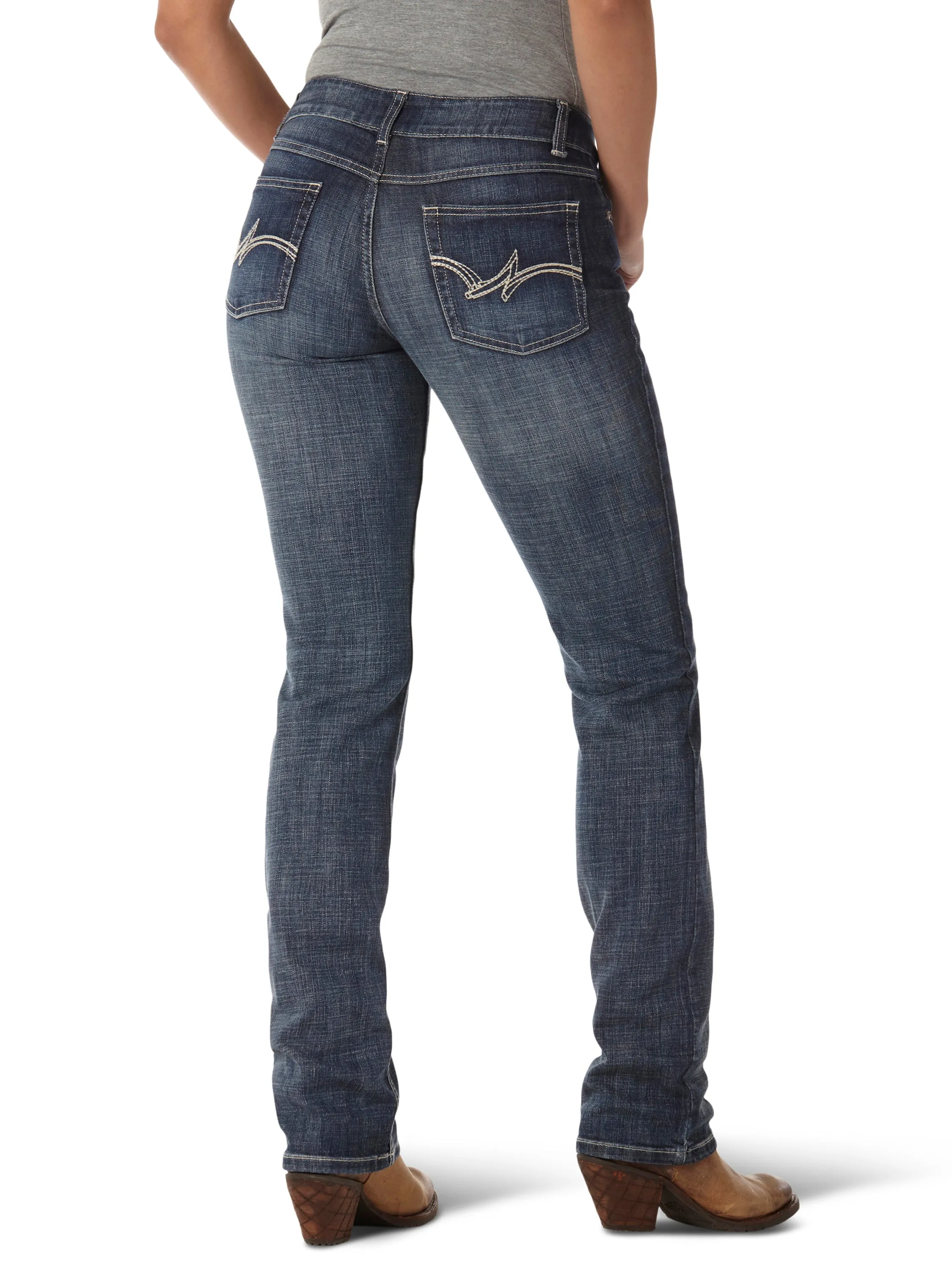 Wrangler Essential Straight