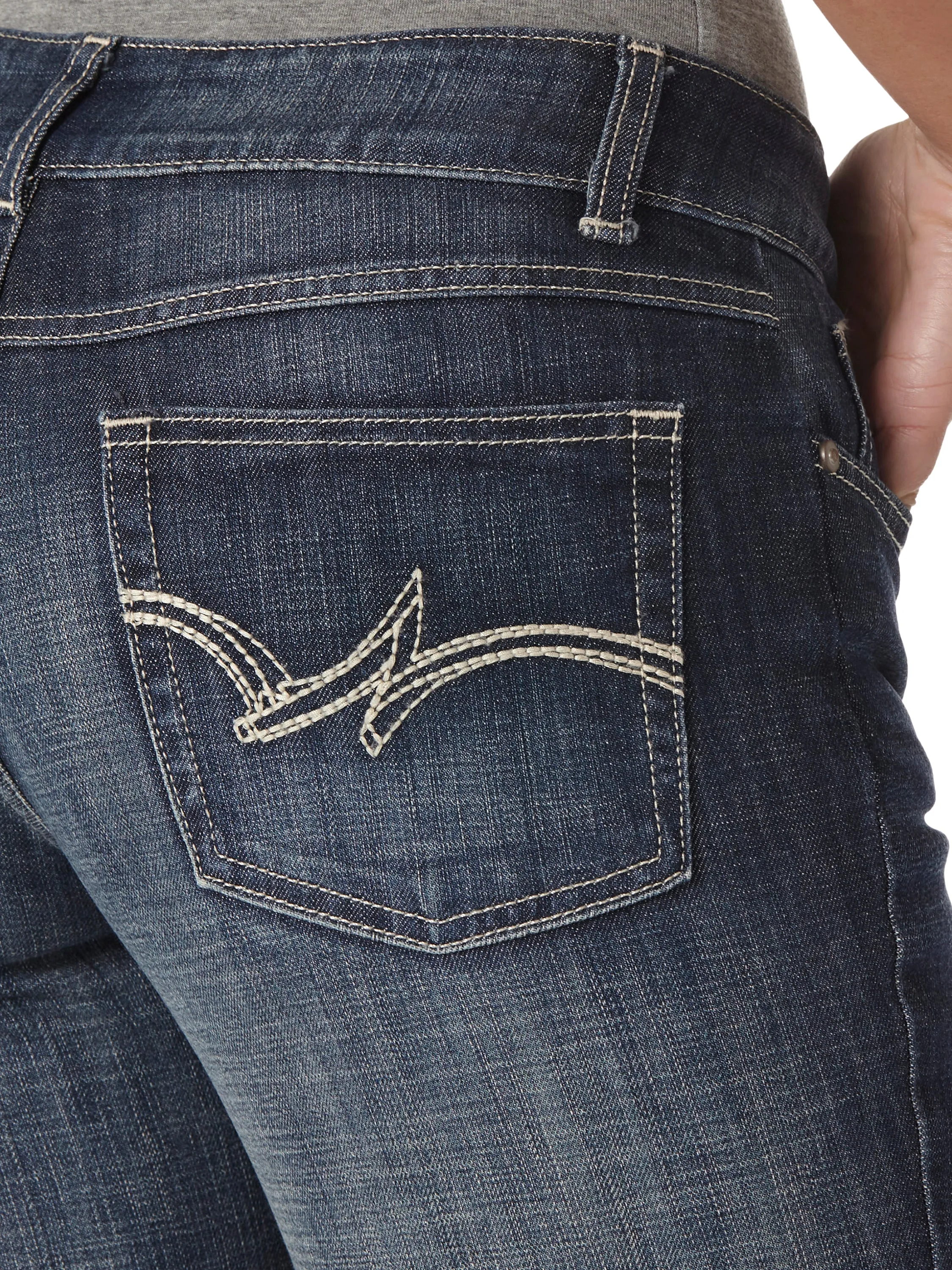 Wrangler Essential Straight