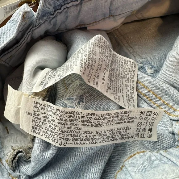 ZARA Light Wash Denim Highwaisted Belted Paperbag Mom Jean Shorts NWT | Size 10