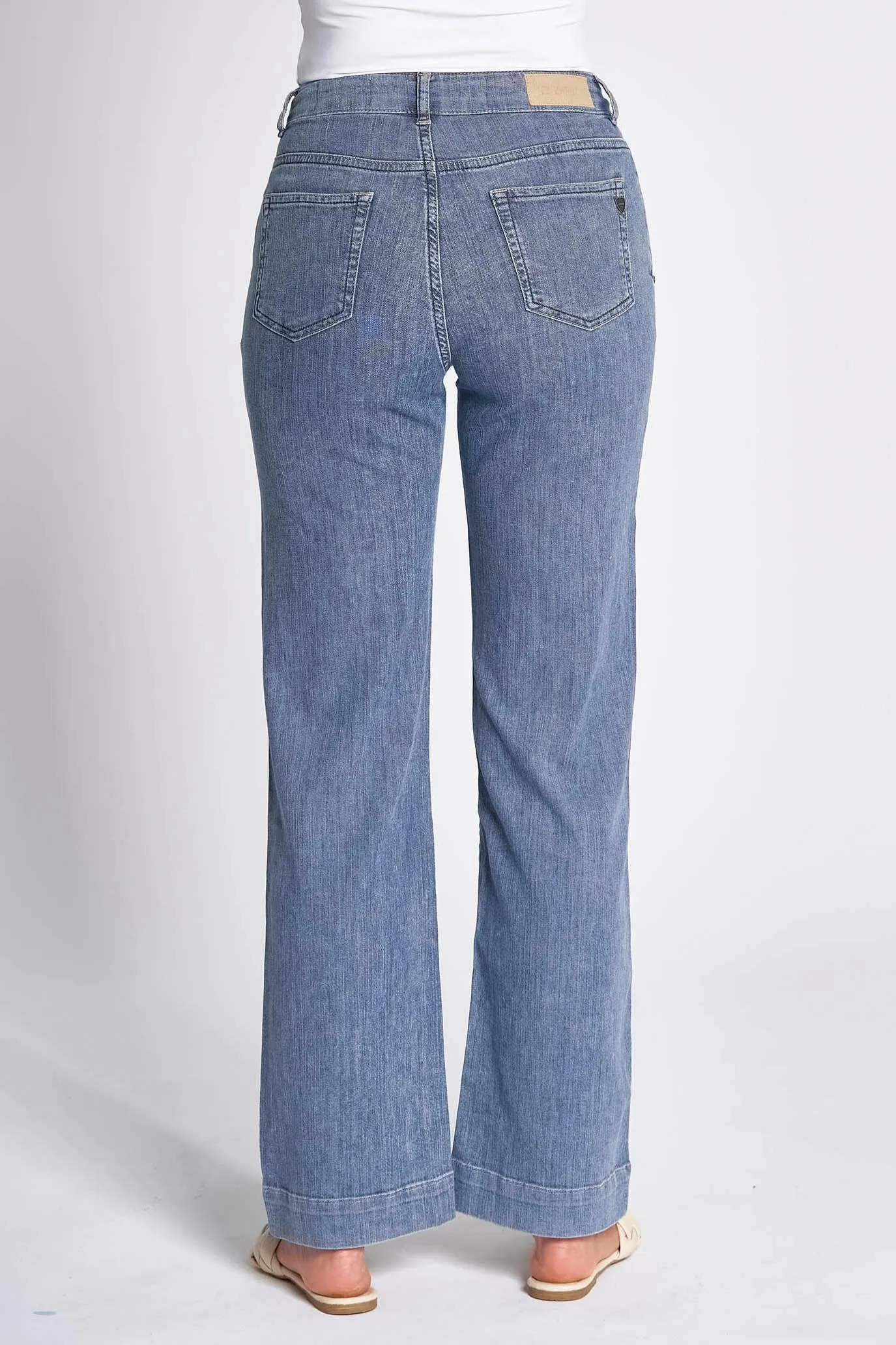 Zhrill | ROA - Straight Fit Jeans | W732 usedwashed